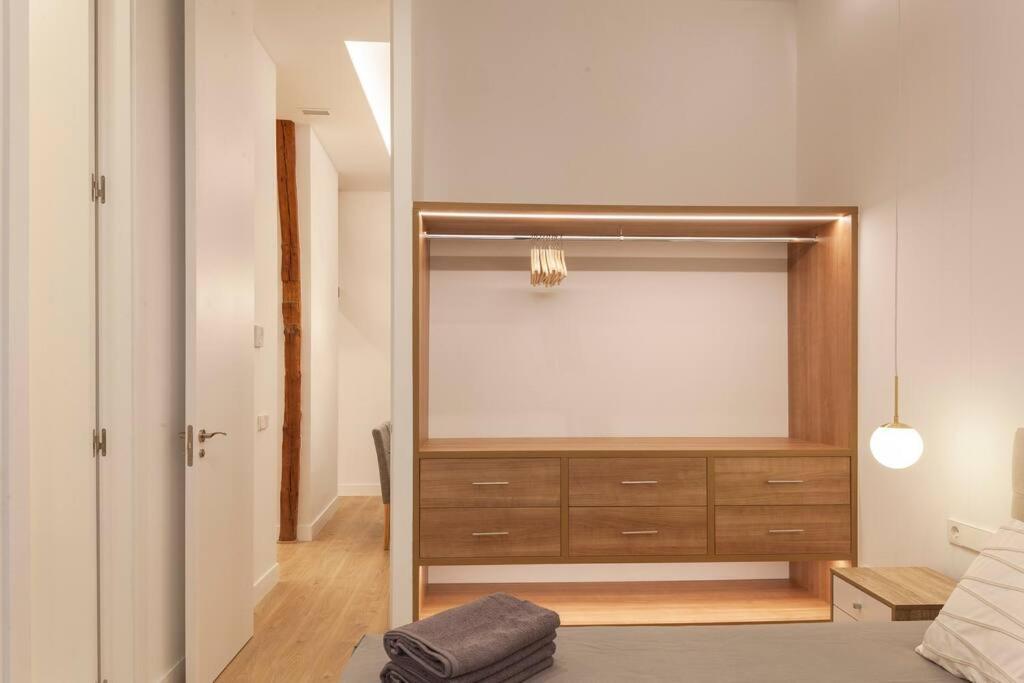 Centro III Calle Carrera De San Jeronimo 3Br 3Bh Madrid Exterior photo