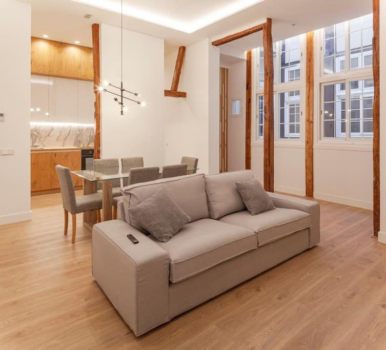 Centro III Calle Carrera De San Jeronimo 3Br 3Bh Madrid Exterior photo
