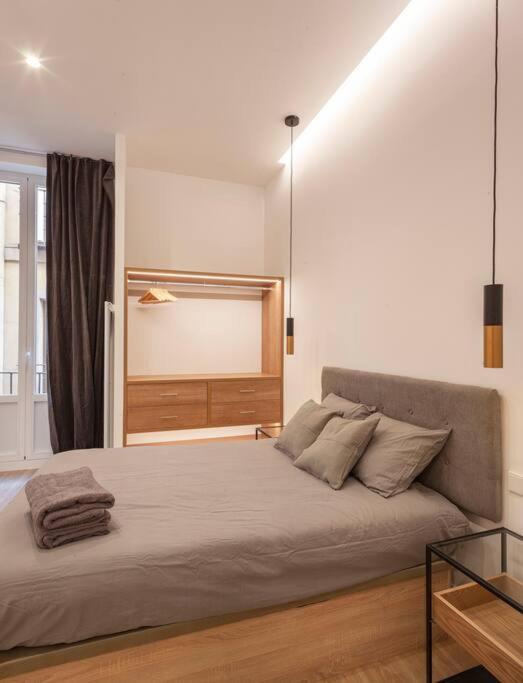 Centro III Calle Carrera De San Jeronimo 3Br 3Bh Madrid Exterior photo